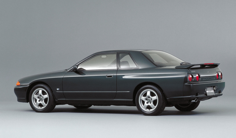 Illustration for article titled 6 Cars You Should Import (That Still Obey The Insane US 25-Year Rule)